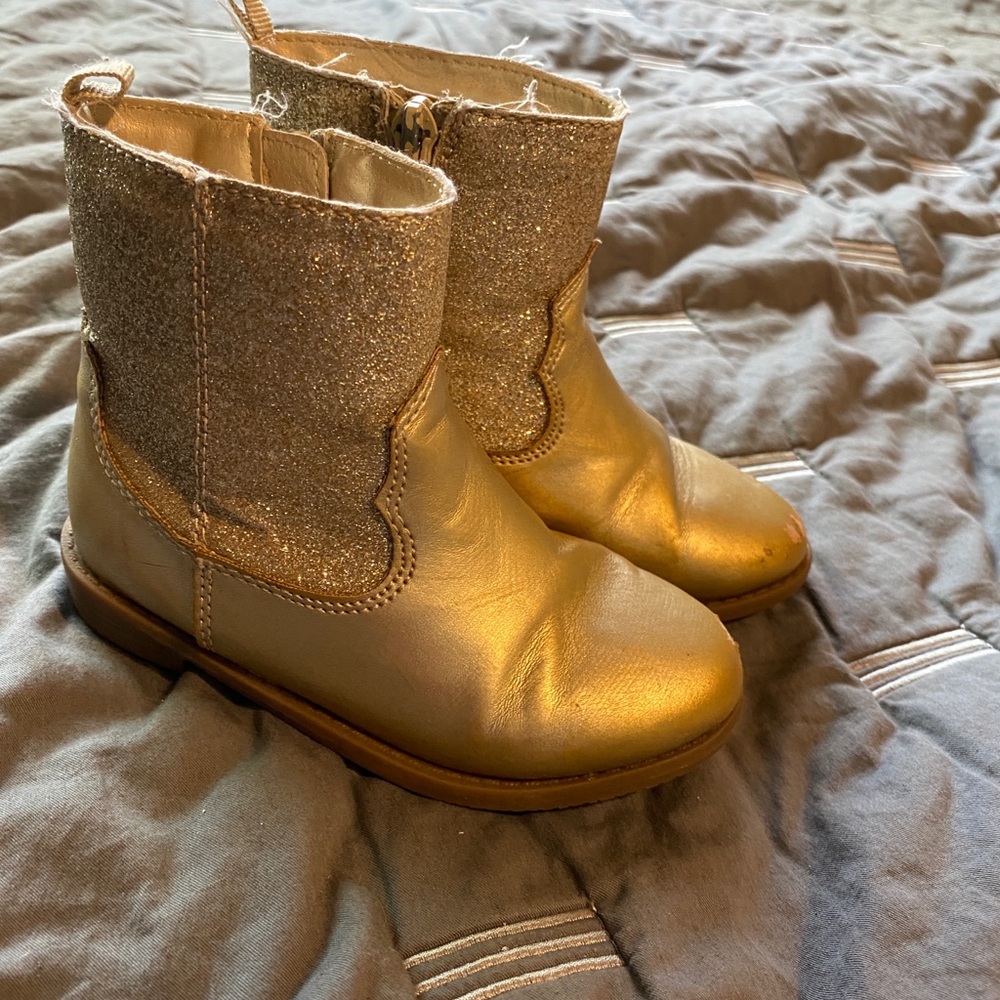 Carter’s toddler 7 gold cowboy boots